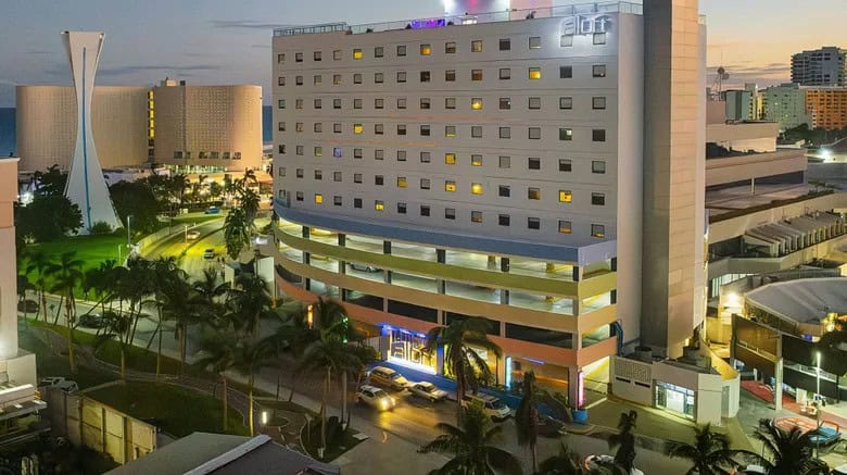 aloft_cancun4